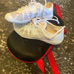 Practically new Nfinity Vengeance cheer shoes